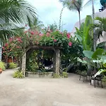 Nigi Nigi Too Beach Resort